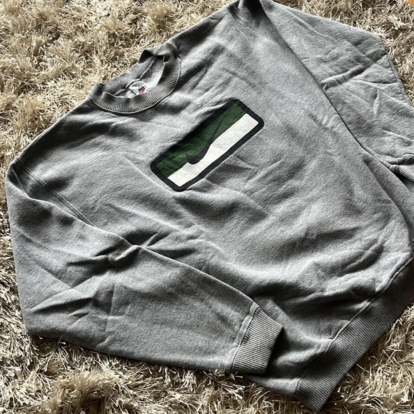 Vintage Nike Crewneck - Picture 4 of 5